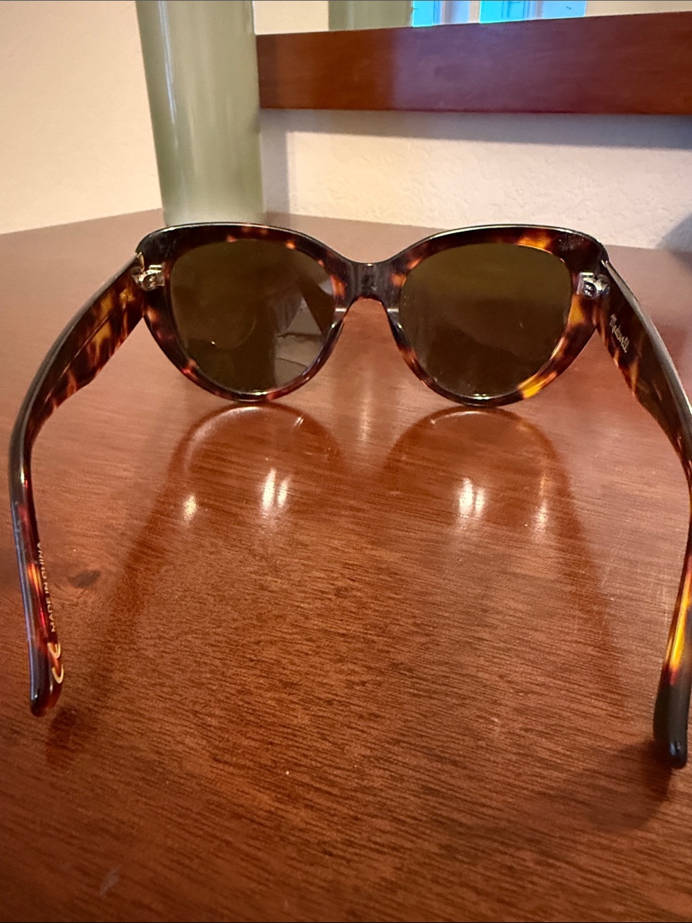 Madewell Tortoiseshell Cat-Eye Women’s Sunglasses - Brown Lenses - Picture 3 of 5